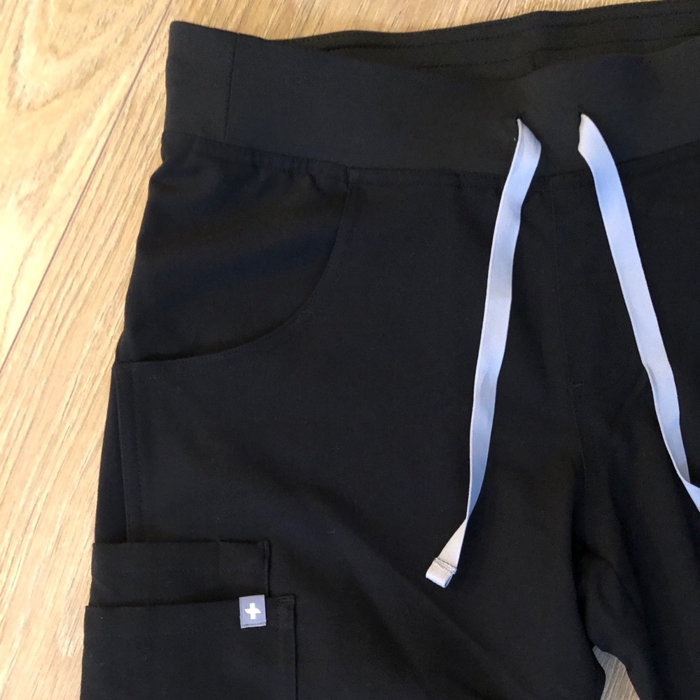 FIGS scrub pants